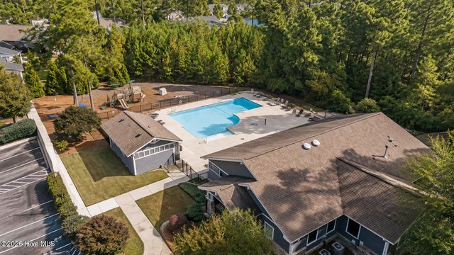 190 Wiregrass Lane, Southern Pines, NC 28387