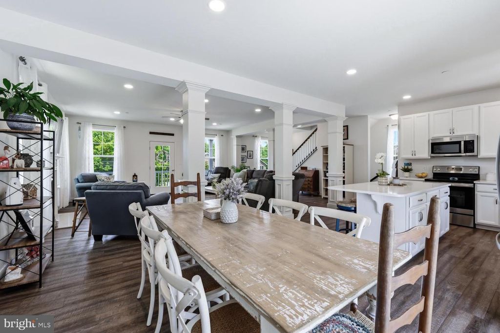 Image 19 of property listing at 335 S CAROLINA RD, Stevensville, MD 21666
