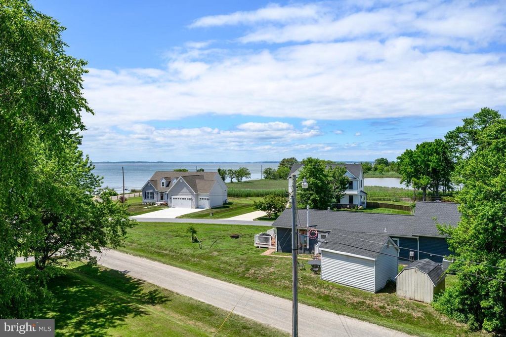 Image 38 of property listing at 335 S CAROLINA RD, Stevensville, MD 21666