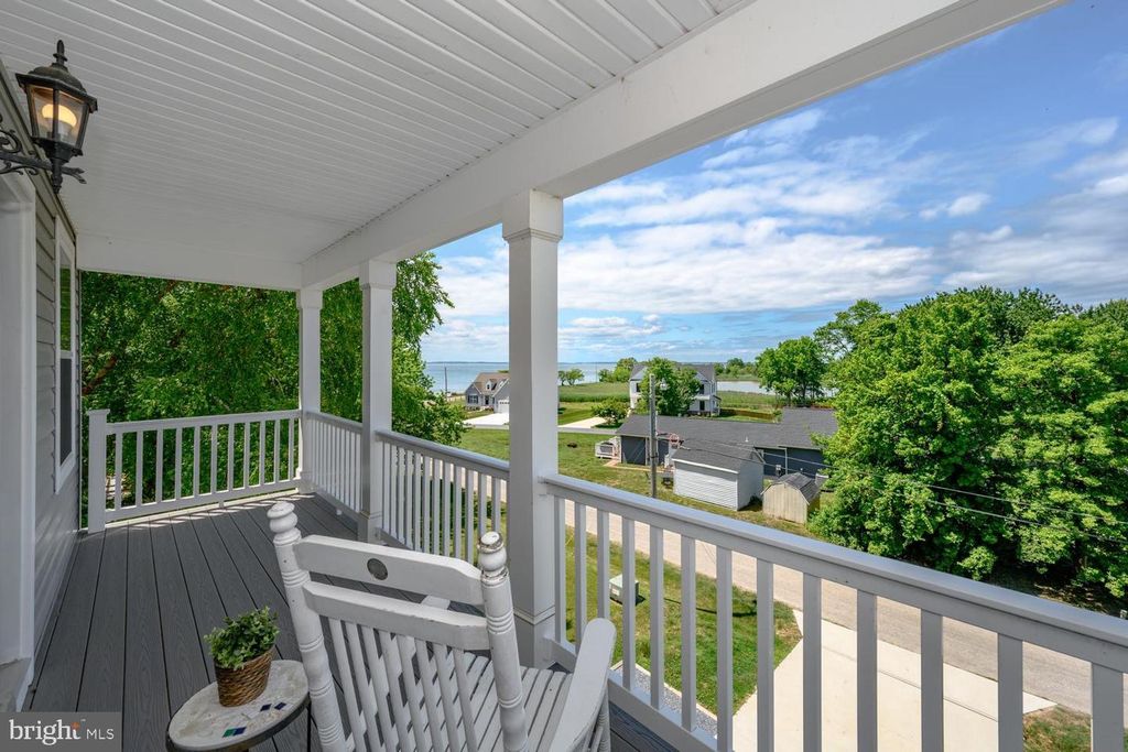 Image 5 of property listing at 335 S CAROLINA RD, Stevensville, MD 21666
