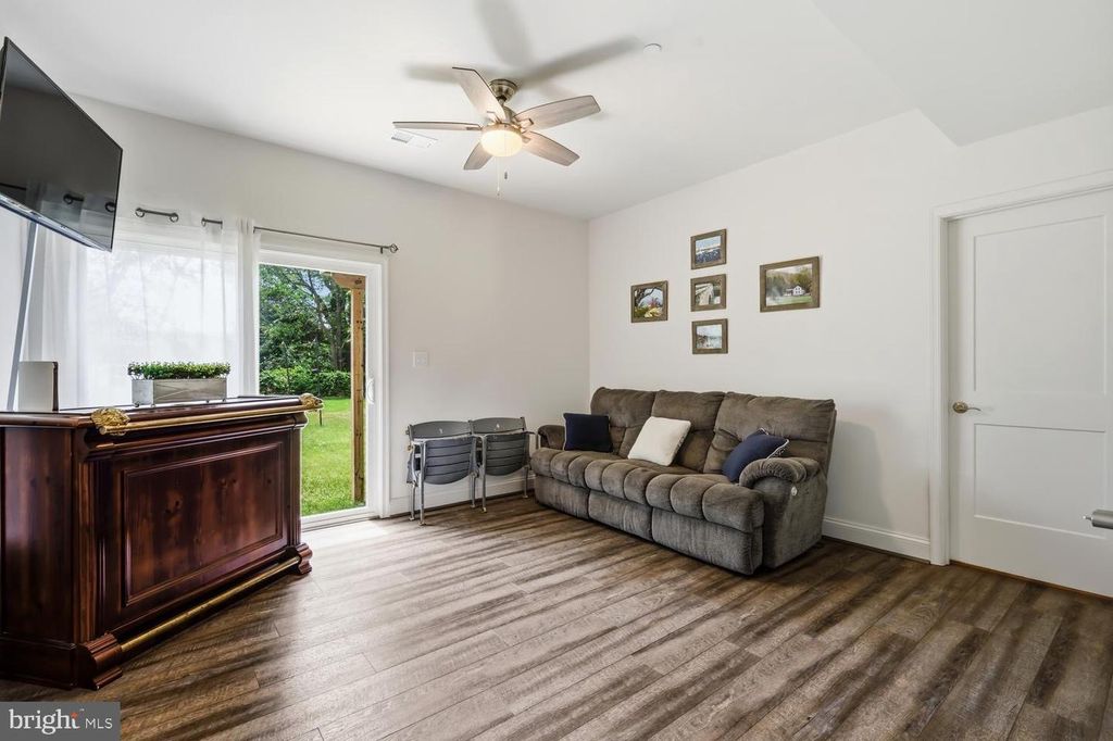 Image 50 of property listing at 335 S CAROLINA RD, Stevensville, MD 21666