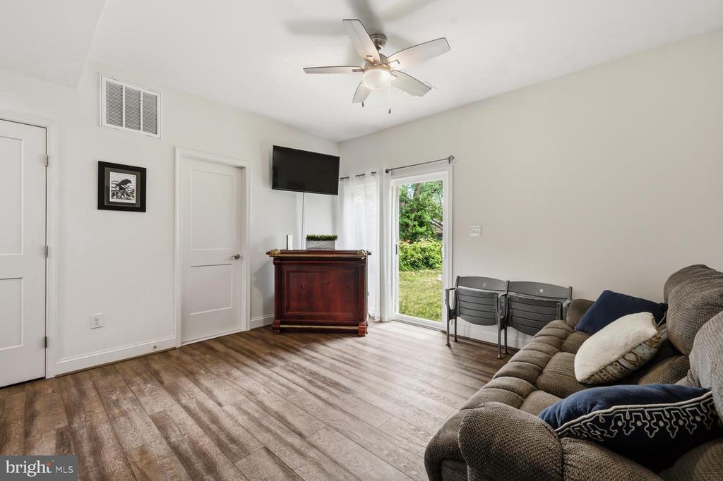 Image 51 of property listing at 335 S CAROLINA RD, Stevensville, MD 21666
