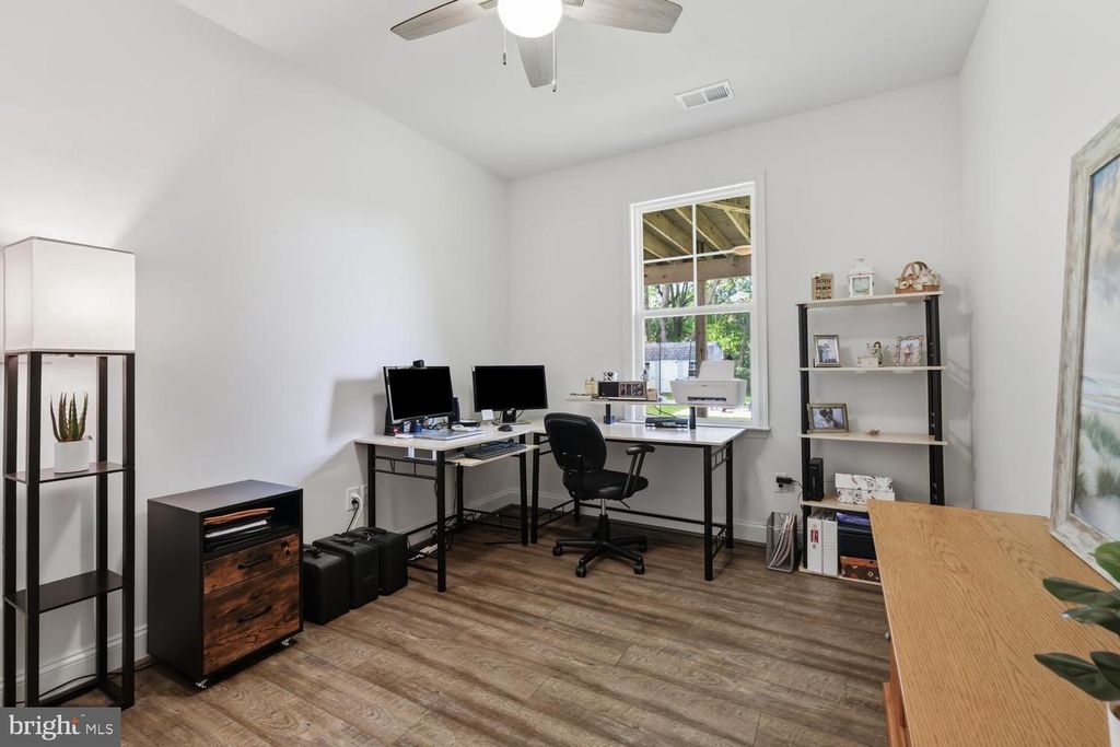 Image 55 of property listing at 335 S CAROLINA RD, Stevensville, MD 21666