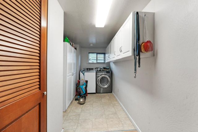 5517 8th St, Keyes, CA 95328