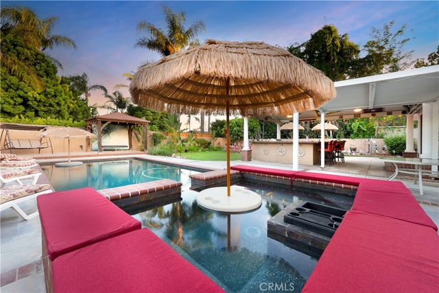 9254 Downey Avenue, Downey, CA 90240