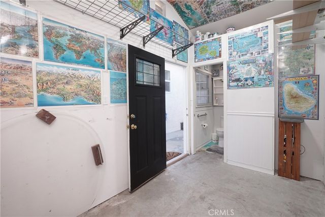 9254 Downey Avenue, Downey, CA 90240