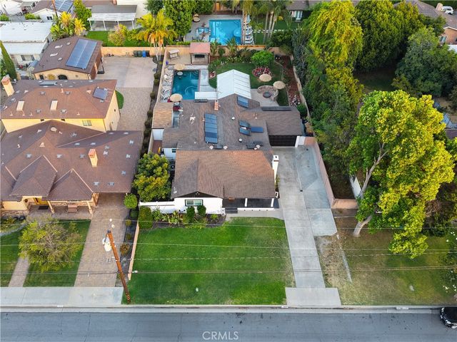 9254 Downey Avenue, Downey, CA 90240