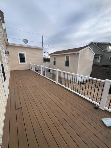 817 Ocean Street, Lindenhurst, NY 11757