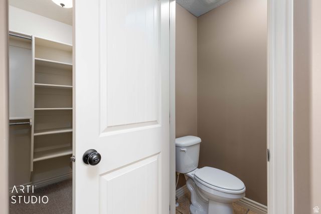 2673 W 2125 N, Farr West, UT 84404