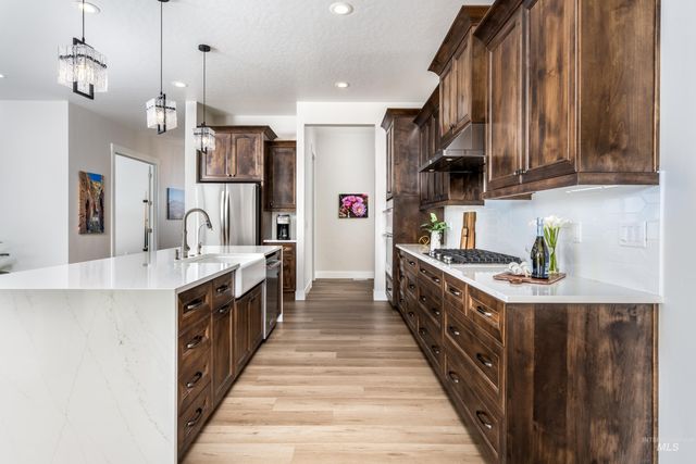9123 W Patmore Ct, Star, ID 83669