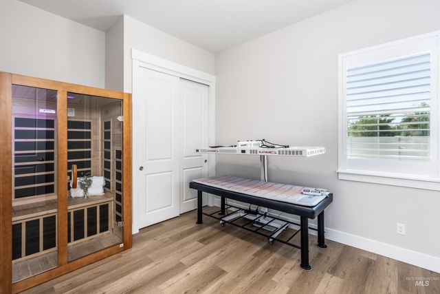 9123 W Patmore Ct, Star, ID 83669