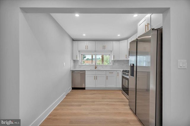 8901 FAIRFIELD ST, Philadelphia, PA 19152