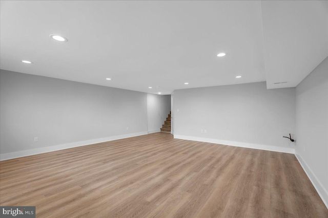 8901 FAIRFIELD ST, Philadelphia, PA 19152