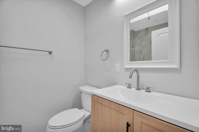 8901 FAIRFIELD ST, Philadelphia, PA 19152