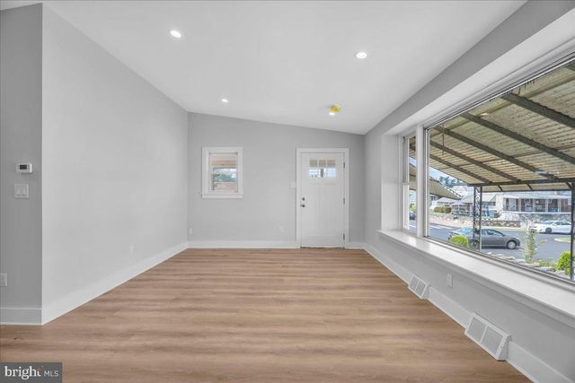 8901 FAIRFIELD ST, Philadelphia, PA 19152