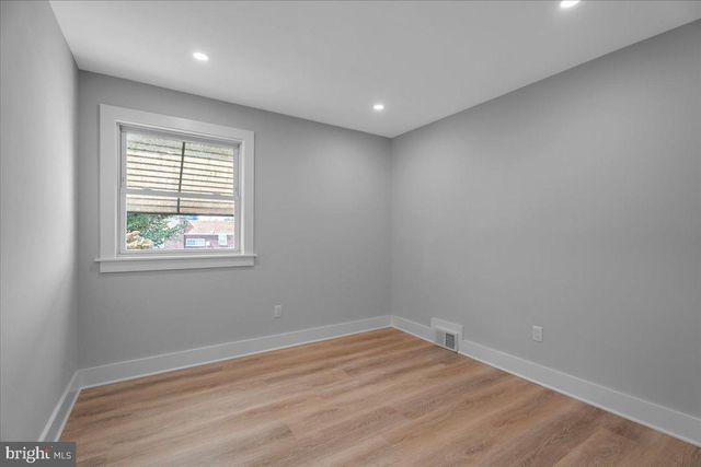 8901 FAIRFIELD ST, Philadelphia, PA 19152
