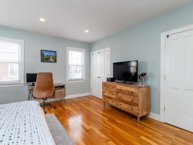 68 High Street 4, Boston, MA 02129