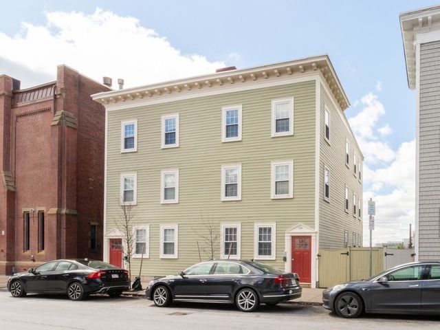 68 High Street 4, Boston, MA 02129