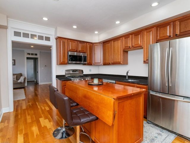 68 High Street 4, Boston, MA 02129