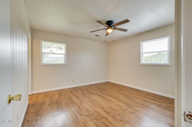 2225 Hall Street, Kingsport, TN 37660