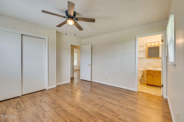 2225 Hall Street, Kingsport, TN 37660