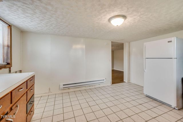 2225 Hall Street, Kingsport, TN 37660