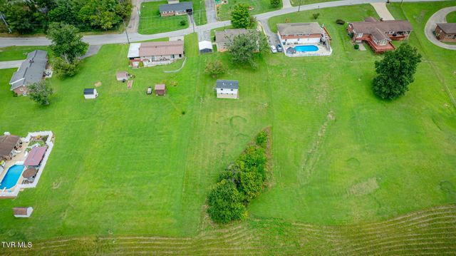 2225 Hall Street, Kingsport, TN 37660