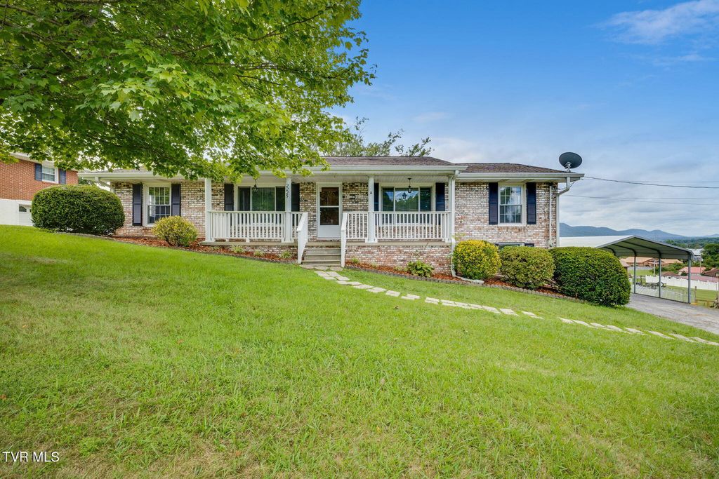 2225 Hall Street, Kingsport, TN 37660