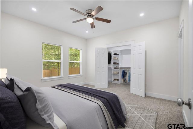 412 Crosby St, Lindale, TX 75771