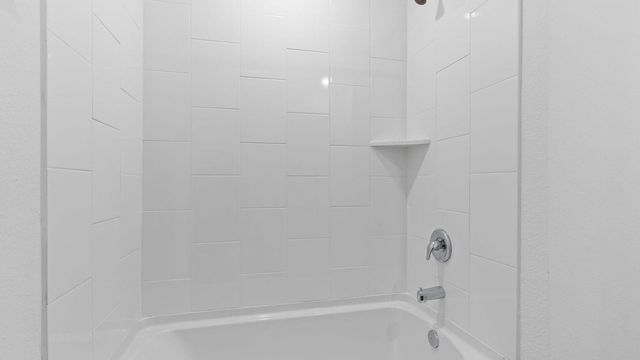 7719 Montana Ruby Drive, Iowa Colony, TX 77583