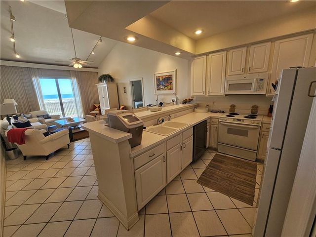 1705 Bienville Boulevard 309, Dauphin Island, AL 36528