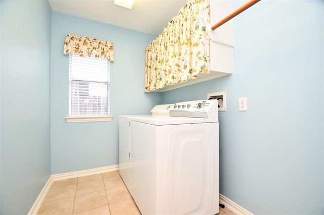 3111 Zelko Drive, Pearland, TX 77584