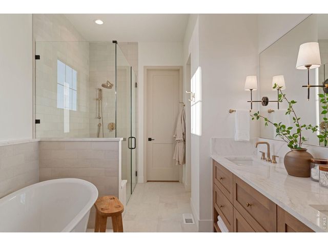 1654 Crystalline Dr, Windsor, CO 80550