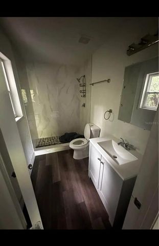 922 SE 9TH PLACE, Gainesville, FL 32601