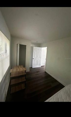 922 SE 9TH PLACE, Gainesville, FL 32601