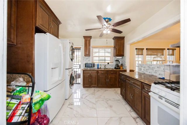 4019 S Van Ness Avenue, Los Angeles, CA 90062