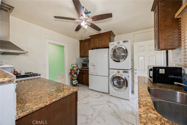 4019 S Van Ness Avenue, Los Angeles, CA 90062