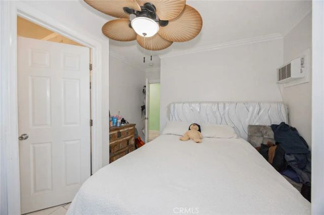 4019 S Van Ness Avenue, Los Angeles, CA 90062