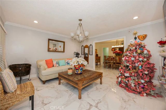 4019 S Van Ness Avenue, Los Angeles, CA 90062