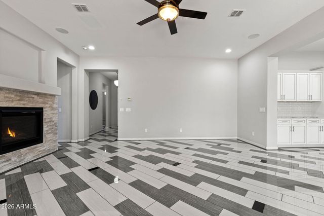 4389 N PETERSBURG Drive, Florence, AZ 85132