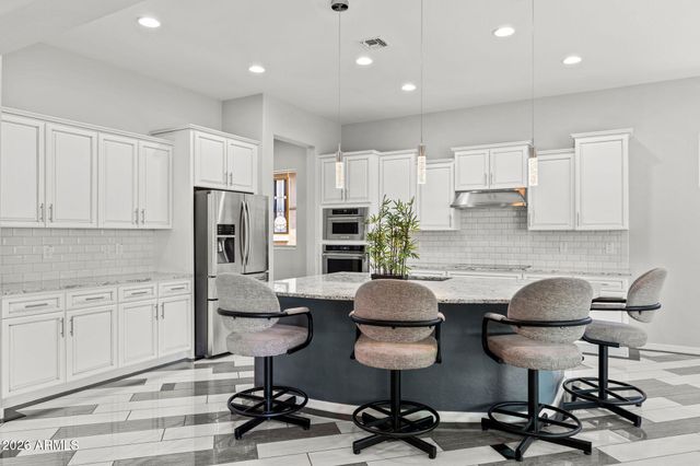 4389 N PETERSBURG Drive, Florence, AZ 85132