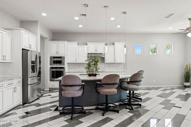 4389 N PETERSBURG Drive, Florence, AZ 85132
