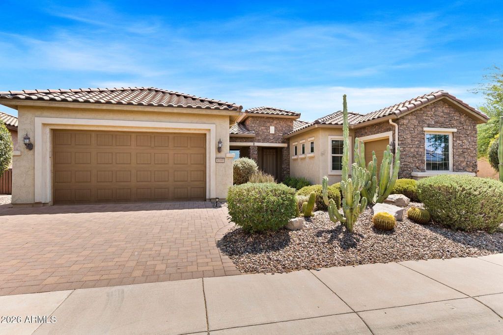 4389 N PETERSBURG Drive, Florence, AZ 85132 — photo 2