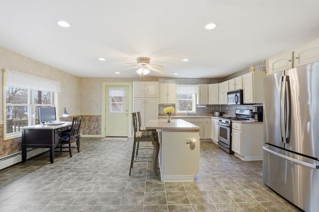 30 Dahlia, Littleton, MA 01460