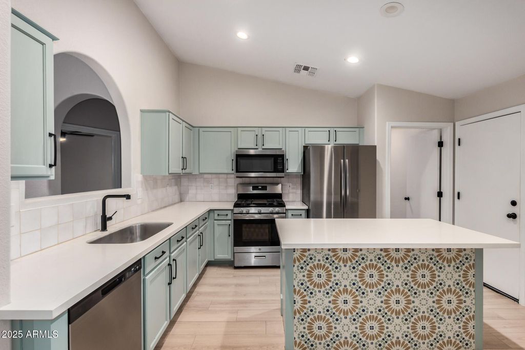 3885 E LAMBETH Place, San Tan Valley, AZ 85140 — photo 3