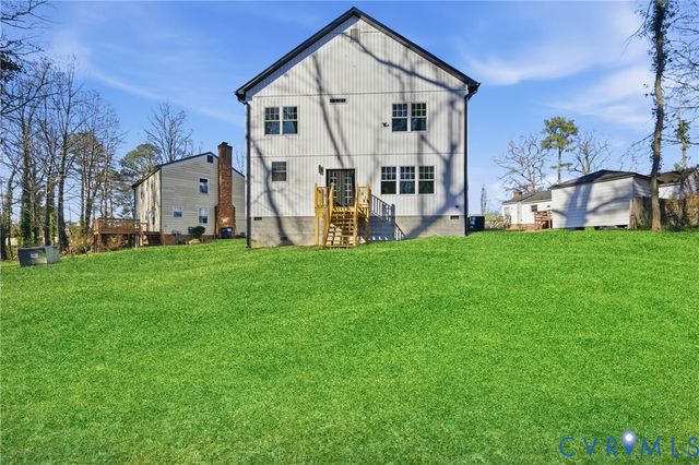 12104 Mathenay Dr, Chester, VA 23831