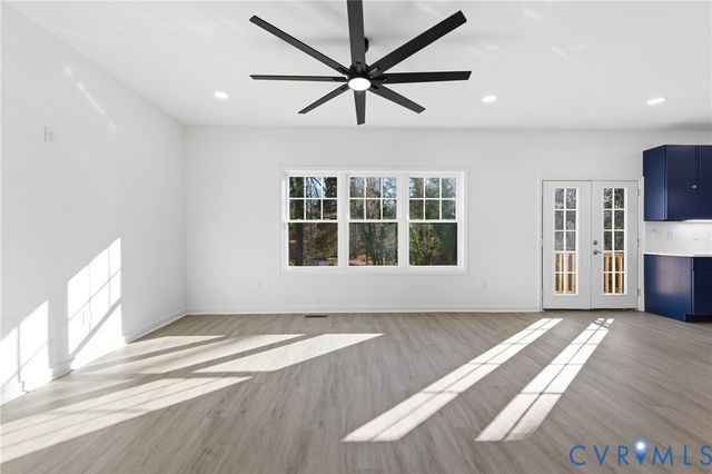 12104 Mathenay Dr, Chester, VA 23831