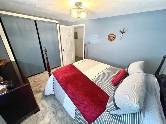 13899 Sable Circle, Warsaw, MO 65355