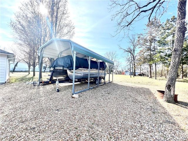 13899 Sable Circle, Warsaw, MO 65355