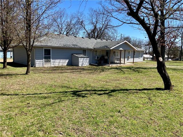 13899 Sable Circle, Warsaw, MO 65355